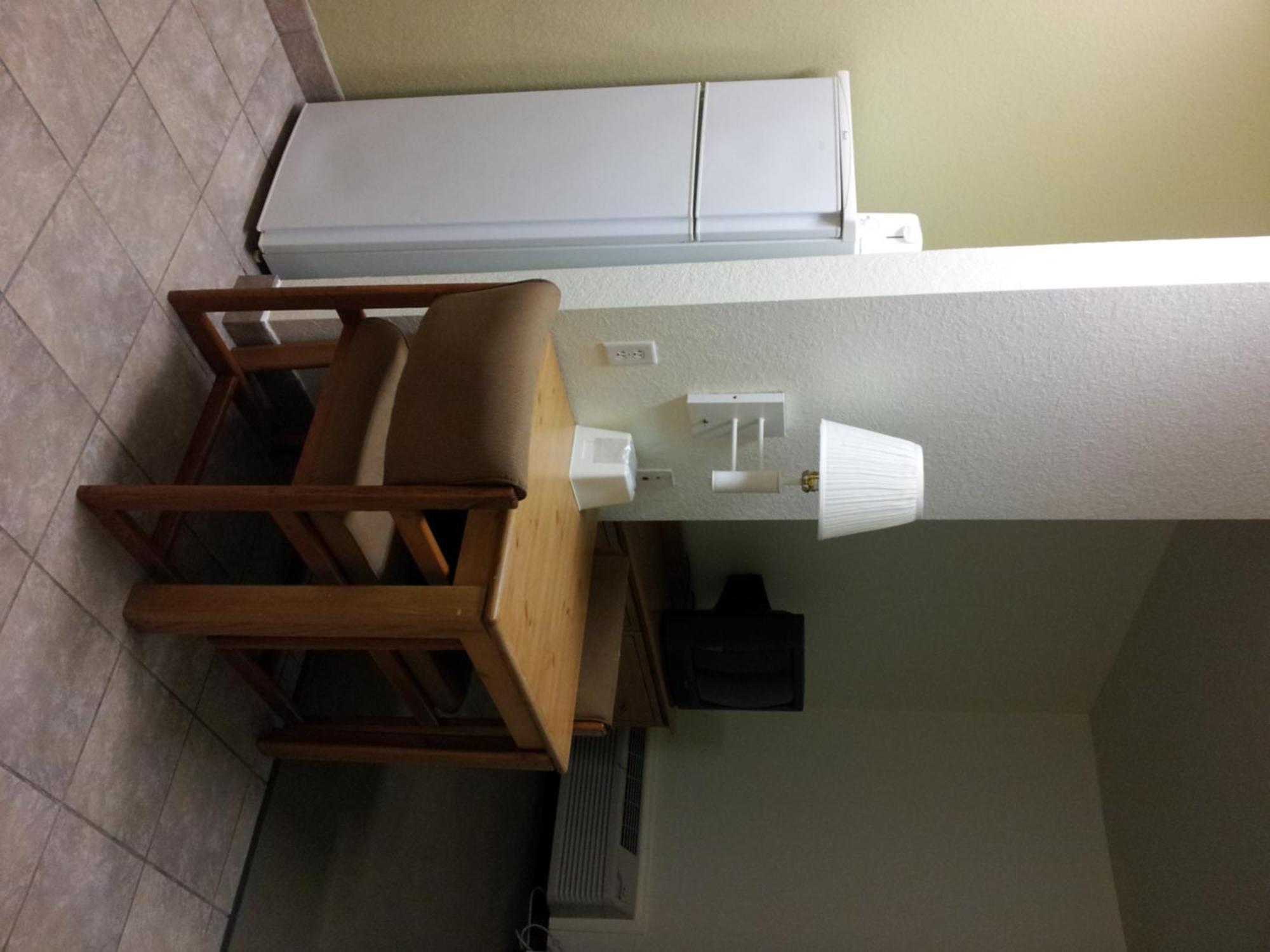 Americas Best Value Inn & Suites-Winnie Room photo