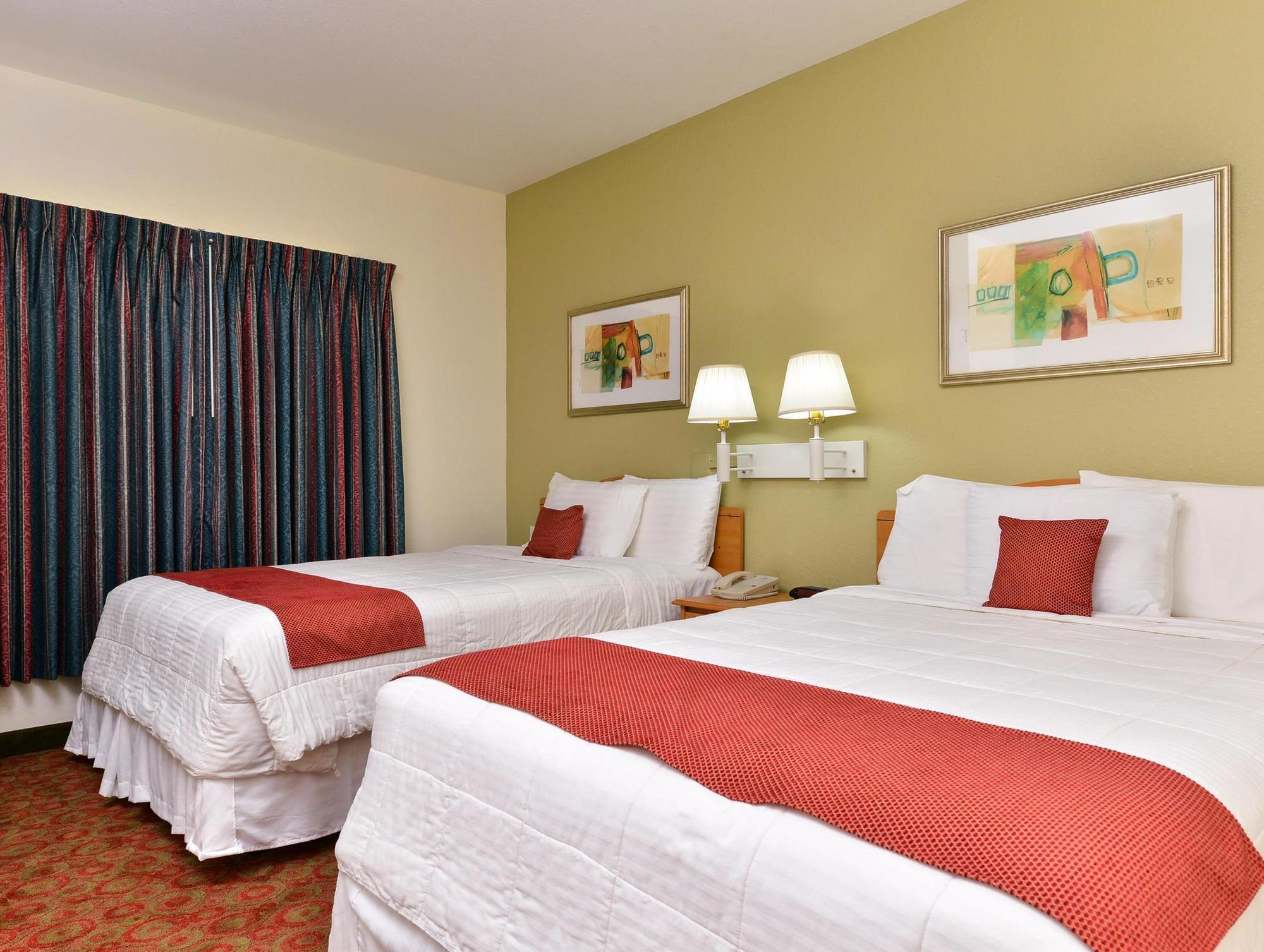Americas Best Value Inn & Suites-Winnie Exterior photo